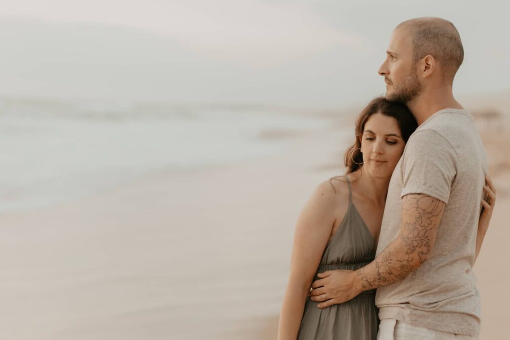 photo de couple sur une plage landaise