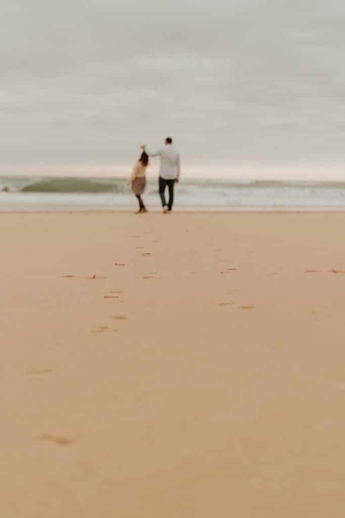 photo de couple sur la plage de la teste de Buch